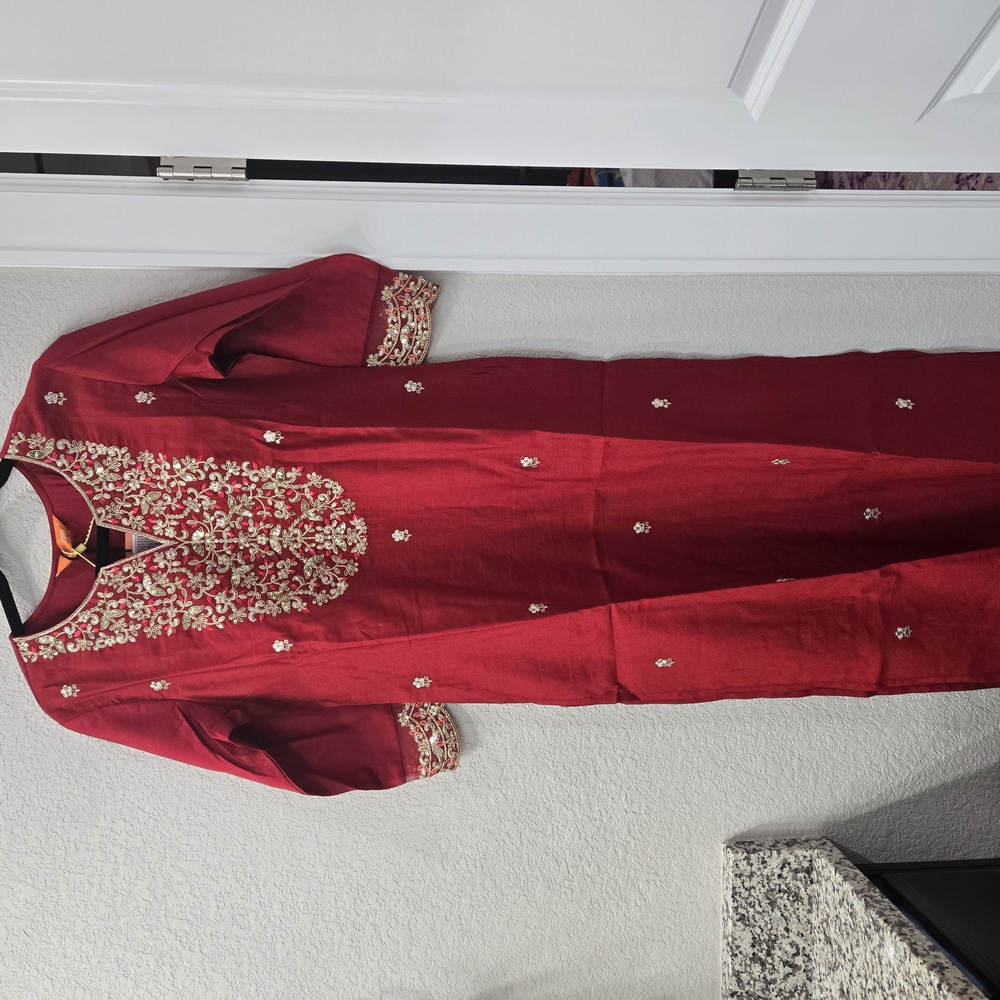 Elegant Red Embroidered Dress/kurta